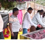 బాధిత కుటుంబానికి పరామర్శ సర్పంచ్