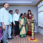 మహిళలు ఆర్థిక స్వావలంబన సాధించాలి